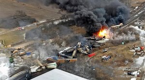 视频读懂！俄亥俄泄漏的氯乙烯有多危险