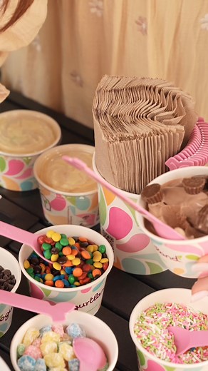 We loved being a part of @courtneylupilin's sweet baby shower!💗 Add froyo to your special occasion with Yogurtland's customized catering packages! Order online at order.yogurtland.com! #yogurtland #babyshower 📸: @irik | Yogurtland