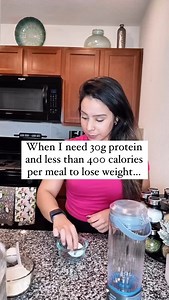 Here they are 👇 ✨ If you want an easy-to-follow nutrition plan designed to help you lose 5-10 lbs, build healthy habits and jumpstart your health and fitness goals for the new year… 💬 Comment “NEW YEAR” below for more details about our 28-Day Transformation Jumpstart stating Saturday, January 18th🤩 🥙 Grilled Chicken Wrap * 4 oz grilled chicken breast * 1 high-fiber whole wheat tortilla * 2 tbsp salsa * 1/2 cup shredded lettuce * 1/4 cup low-fat shredded cheese 👉 315 calories, 33g protein. �