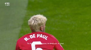 ⚽ La canción El amor, de Massiel, se convierte en la banda sonora del fútbol en la nueva campaña de Movistar, que bajo el concepto "Cuando amas algo, lo quieres todo", pone de manifiesto el sentimiento de amor incondicional por el deporte rey y la necesidad de querer verlo todo 🙌 De la mano de imágenes reales de jugadores y aficionados, la pieza de la campaña, firmada por la agencia VML, representa la montaña rusa de emociones que se viven durante una temporada de fútbol, y subraya que Movistar