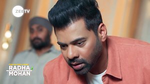 Kya anjaane main mil gaaya hain Mohan ko ek suraag, #Manan ko dhoond ne ke liye? #PyarKaPehlaNaam #RadhaMohan #EkAtootBandhan #NeeharikaRoy #ShabirAhluwalia #SambhabanaMohanty #KeertiNagpure #SwatiPShah #PyarKaPehlaNaamRadhaMohan | ZEE North Americas