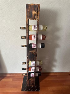 Rustic Standing Wine Rack (DIY) - Etsy Canada