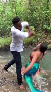 On se batu avec elles | Click Express.fr