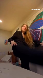 1.2M views · 2.5K reactions | De twintigjarige Vivian is verstoten door haar vader, maar dat kan haar niets schelen. Het jonge transmeisje is zelfverzekerd en niet bang om precies te zeggen wat ze van haar vader vindt, hoe ernstig en onbeleefd het ook is | Positief | Facebook