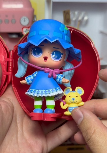 LOL x Rosita Fresita Strawberry Shortcake Hack