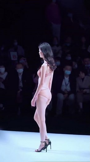 Intimate Runway | Elegant Lingerie Fashion Show & Catwalk Highlights #LingerieShow