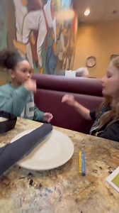 I’ve NEVER heard of this hand clap song! #handclap #scarlettandari | ScarlettandTiania