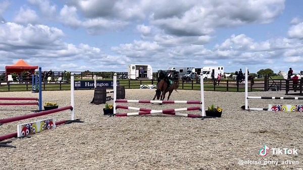 Naughty pony. But Eloise sat well. #equestrian #equestrianlife #equestriangirl #equestrianvibes #pony #ponyrider #naughtypony