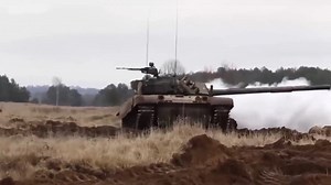Polish Tanks are in Ukraine. Here is Why They are Better Than the Russian Tanks!