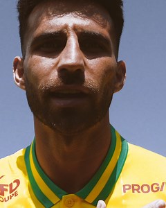 De Valence à Nantes 🗺 Prêt à défendre ses nouvelles couleurs ⚔️🏰 | FC Nantes