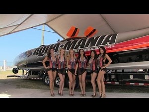 The Aquamania Girls! (with a Turbine Powered Offshore Superboat)