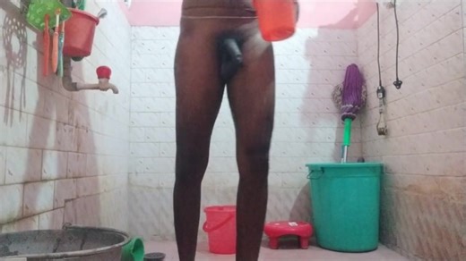 Tamil10 cali czas na prysznic BBC