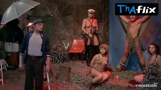 Fanny Bastien Butt, Breasts Scene in Pinot Simple Flic