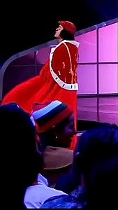 113K views · 52K reactions | Les deseo una muy feliz Navidad, que todos sus deseos se cumplan y que a pesar de las circunstancias nunca dejen de sonreír, agradecer y creer. Y como no me alcanzó la prima para darles calzoncillos ni calzones, les regalo lo único que sé hacer: bobadas para que sonrían. Véanlo hasta el final y quédense con el verdadero mensaje, porque lo material no es lo que importa, Jesús mira el corazón. Los quiero re mucho! 嵐嵐嵐嵐嵐 | Hassam | Facebook