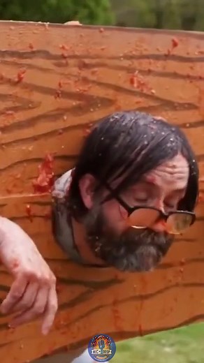 "He`s Never Guna Work With Me Again!"😂🤣😂 - Ricky Gervais Afterlife Bloopers #funnyvideosdaily #funnyreels #viralreels #rickygervais #reelsfb | Mic Drop Comedy