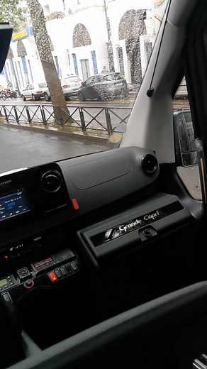 Parisian Escort Ghia 🇫🇷 | The Late Brake Show