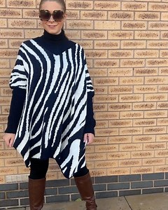 Zebra V-neck Jumper.... avaliable in lots of beautiful colours! 🤩 JUST £33 🤪 🔍https://roomlytham.co.uk/collections/zebra-v-neck-jumper | Room Lytham