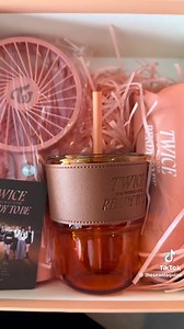 Not a BTS related, but saw this VIP Kit of Twice Tour in Manila. This is the most best VIP kit so far I have seen for a KPOP concert. Hoping organizers will continue to give such freebies, that VIP holders truly deserves. 💜❤️ Ang KYUUUUT 😍😍💛❤️ ¬¬¬ adмιn ρꪊᥴᥴꪖ 👒 | JK Philippines