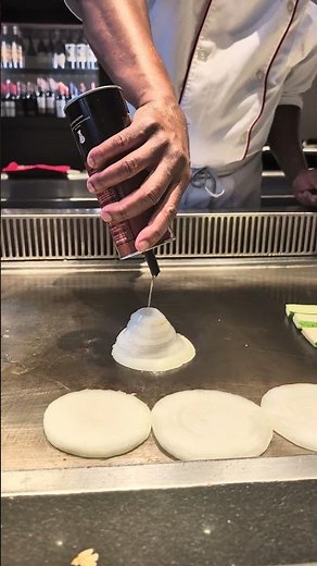 This is the best ‪@Benihana‬ onion 🧅 volcano 🌋 we've ever had. it height and duration. #volcano