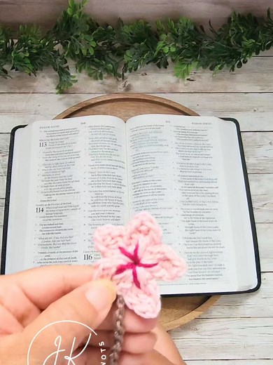 4-in-1 Flower Bookmark Pattern for Crochet Lovers