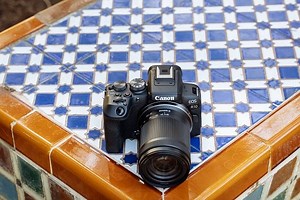 Canon EOS R7 et R10, les boitiers hybrides les plus attendus de l'année ?