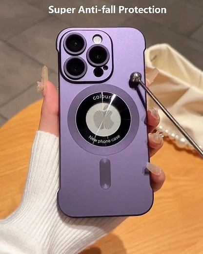 Zero edge, endless possibilities. Experience the future of phone cases with magnetic charging and a matte finish that feels as good as it looks.💥✨ Shop Now! https://millioncases.com/products/zero-edge-frameless-matte-magnetic-case-iphone ___________ (million cases, iPhone case, phone accessories, phone protection) ___________ #millioncases #phonecase #iphonecases | MillionCases
