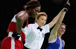 Clash ‘Ten years on and she’s still winging’ – Claressa Shields and Savannah Marshall watch back their 2012 amateur fight