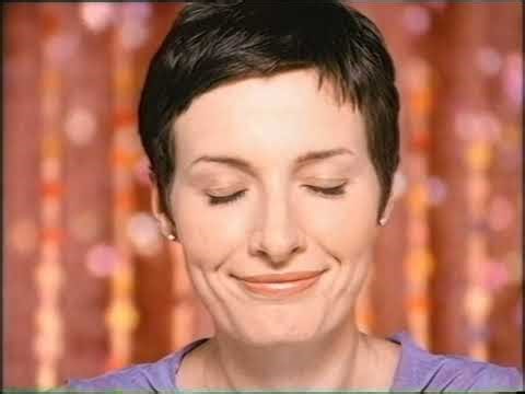 NZ TV Commercial - Olay - Regenerist (2004)