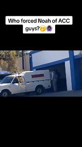 Who is molesting the toothless guy guys? | Nghipudilo Ya Shiindi