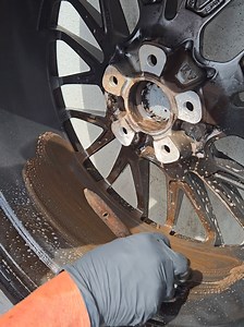 Wheely Clean Concentrate – Professional Brake Dust & Oxidation Remover