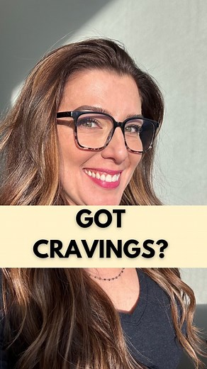 Anyone feel like Cravings 😋 control them? (Cravings aren’t the same as hunger) ➡️ A lot (I mean, a LOT) of women have cravings for simple carbohydrates like sweet foods, salty foods and alcohol and giving into them you feel guilty I’m not sure who needs to hear ✅ this BUT “cravings” aren’t a lack of willpower, rather a hormone imbalance and/or missing nutrients 👉🏼TRUST ME HERE👈🏼 Even if you aren’t hungry - start by fueling your day (and balancing your blood sugar) with BREAKFAST, like: - Bo