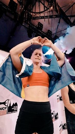 5.8K views · 28 reactions | The two female category world champions of 2023磊磊 @alisia_persa and @malinmallejansson | World Street Workout and Calisthenics Federation | Facebook