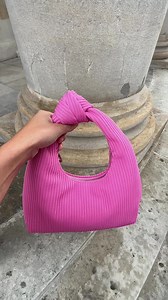 nothing is as it seems 🪄 | Pull&Bear