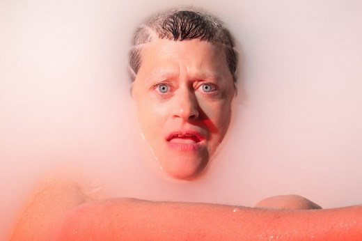 Videos: Peaches: "No Lube So Rude"