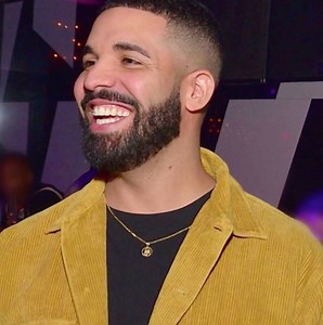 #Drake has us in our feeling after gifting #Shiggy with #250k! #BETBreaks | BET