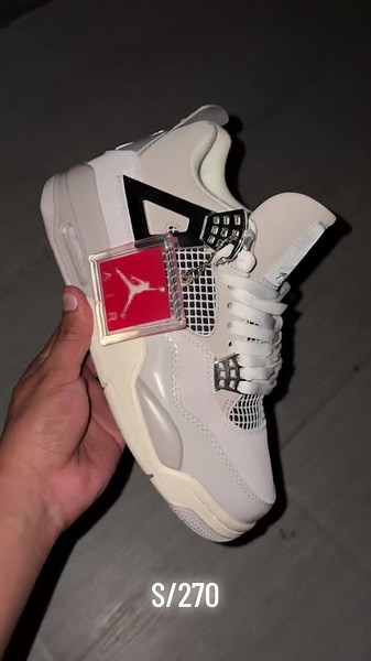 Frozen Moments: Retro 4 Highlights and Clips