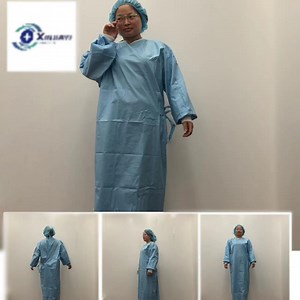 [Hot Item] Customized Wood Pulp Clothes High Quality Disposable Surgical Gown Waterproof Isolation Gown Lab Coat for Hospital Dental Medical Use