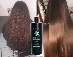 BTTX Orgânic 0% de formol 🌱✨💚 😍 👉🏻 É um produto sem formol; 👉🏻 Alisa ate 100% dos fios. 👉🏻 Fácil aplicação 👉🏻 Não arde os olhos. 👉🏻 Reconstrói profundamente a estrutura dos fios. 👉🏻 Repõe a massa capilar; 👉🏻 Devolvendo o brilho e o balanço natural do cabelo. Viu só que maravilha?!😍😍😍 O Botox organic possui uma fórmula inovadora, afim de tratar os cabelos sem química. Perfeito para devolver aos fios hidratação profunda, reposição de massa, nutrição, brilho e maciez, com 0% de 