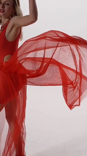 Suavemente Bebe❤️ #missmillenial #bikinimodel #blondie #miamiswimweek #theempress #femmefataleempire #suavemente | April Maria