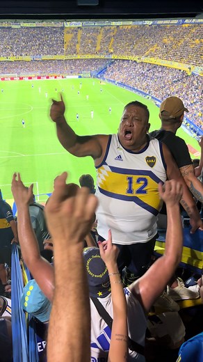 🦍🔵🟡🔵 #bocajuniors #elgorilondela12 #lamitadmas1 #labombonera @𝓐𝓷𝓰𝓲𝓮🗽🤩