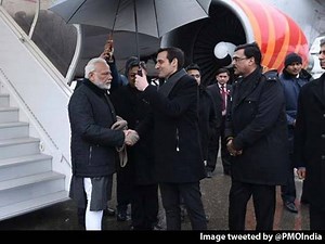 Eye on business, PM Modi to hardsell India at World Economic Forum Read more here: https://goo.gl/6qmjkW | NDTV