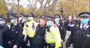 Tommy Robinson has been arrested at Speakers Corner - Hyde Park, London | Note To Men & Women