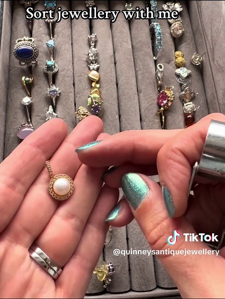 Quinneys Antique Jewellery on TikTok