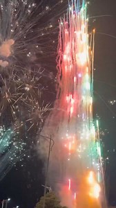 930K views · 10K reactions | Fuhh padu, biar staro ni alang2 nk main bunga api.  | Faizol Nor Page | Facebook