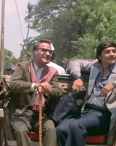 Have a look at this scene from the movie #Chitchor, when #AmolPalekar comes to stay in the village. #ReliveRajshri | Rajshri