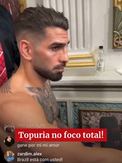 Está chegando a hora do retorno de Ilia Topuria aos octógonos. O campeão do peso-leve fez uma live e os fãs se impressionaram com o foco do lutador enquanto enfaixava as mãos. No UFC Freedom 250, disputado neste domingo (14/6) na Casa Branca, Topuria enfrentará o campeão interino da categoria, Justin Gaethje. Este título foi dado ao norte-americano quando o georgiano ficou afastado, em 2025, devido a problemas familiares. 📹Reprodução/Live/ @iliatopuria