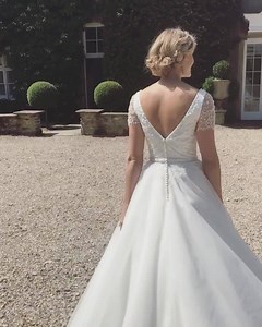 Be a #TrueBride girl 💍 | True Bride