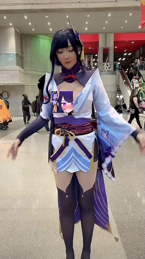 Raiden Shogun Cosplay Sword Pull-Out: Anime Cosplay Boobs