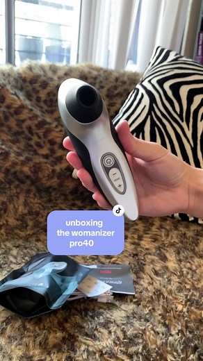 Womanizer Pro40 from Love Honey - Unboxing and Self Love Experience