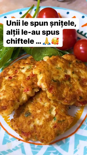 1.8M views · 13K reactions | Unii le spun șnițele, alții le-au spus chiftele… ce vă pot spune eu este ca o sa le găsiți sub denumirea de șnițele poloneze și va mai pot spune ca sunt foarte gustoase … #snitelepoloneze #snitele #mancaregustoasa #mancaresimpla #mancarerapida #mancarebuna #gatiminfamilie #retete #retetesimple | Catalin Braicau & Co | Facebook